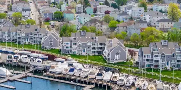 700 Shore Dr