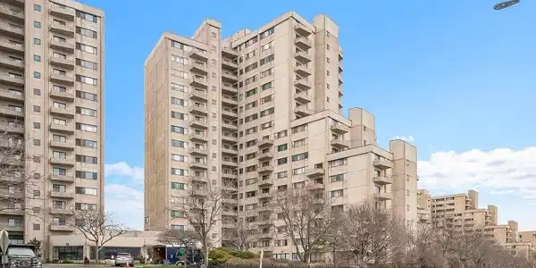 382 Ocean Ave