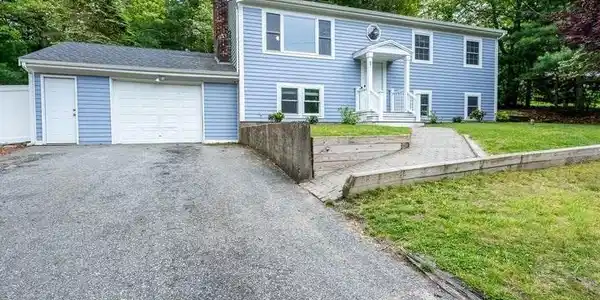 67 Autumn Dr