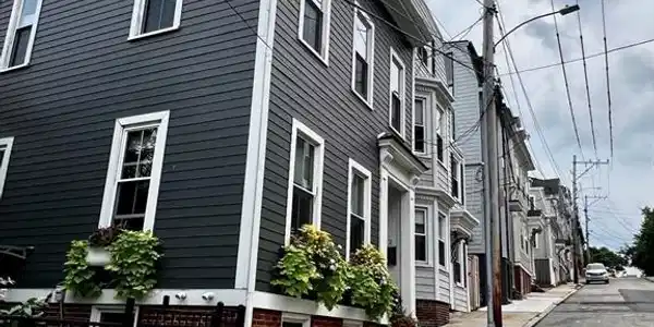 2 National Street