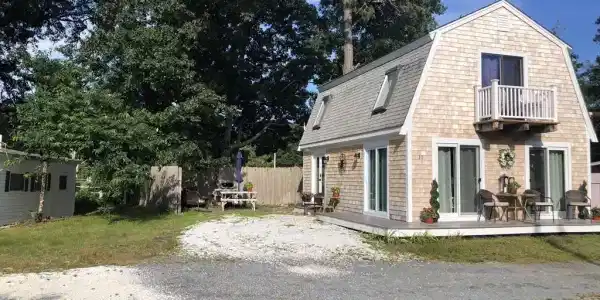 9 Bells Neck Rd