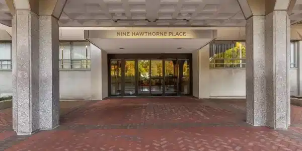 9 Hawthorne Place