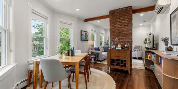 74 Rutherford Ave