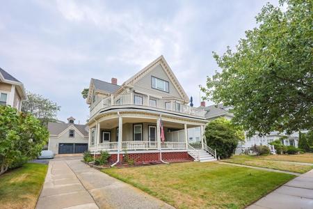 103 Ocean St