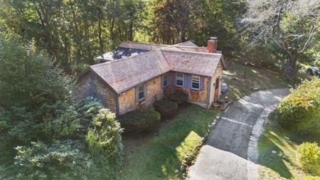324 Sandwich St