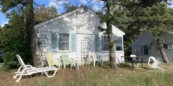 260 Kendrick Ave