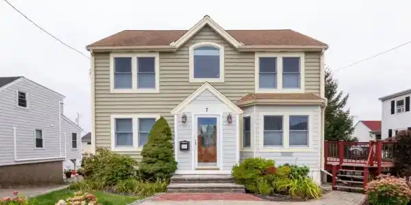 7 Deerfield Street