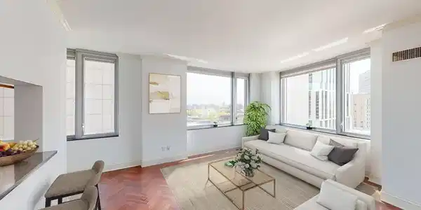 1 Charles St South
