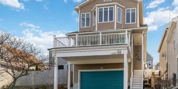 69 Leverett Ave