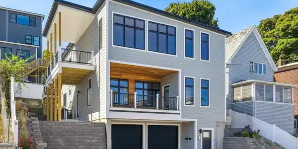 57 Bellingham Ave