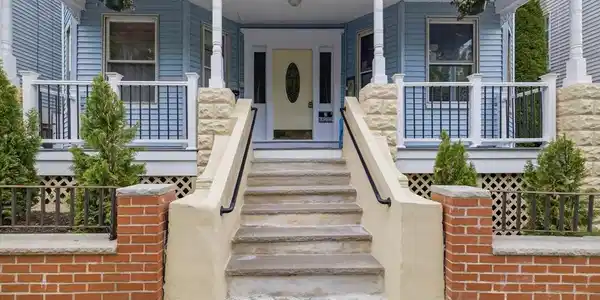34 Sumner St