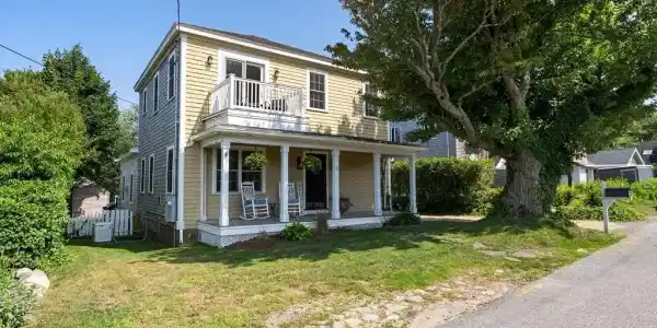 13 Borden Rd