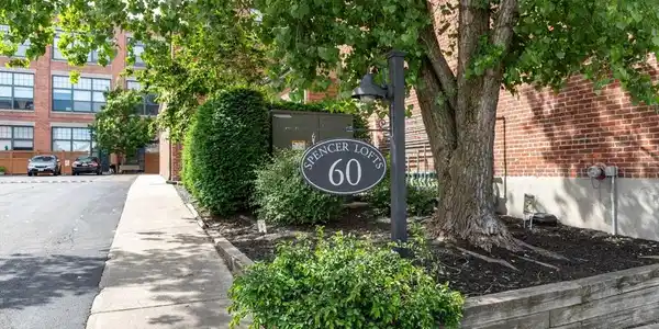 60 Dudley St