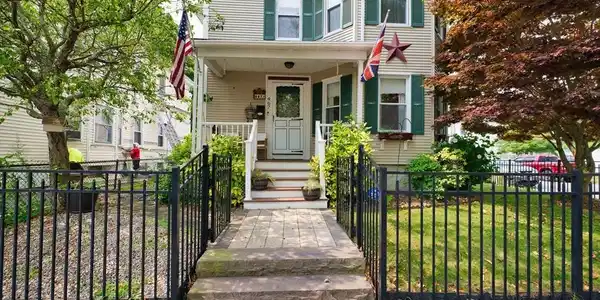 467 Brock Ave