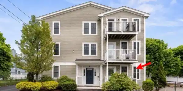 10 Malta St