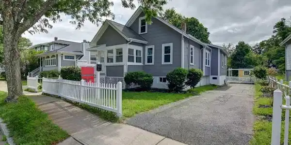 69 Franklin Ave