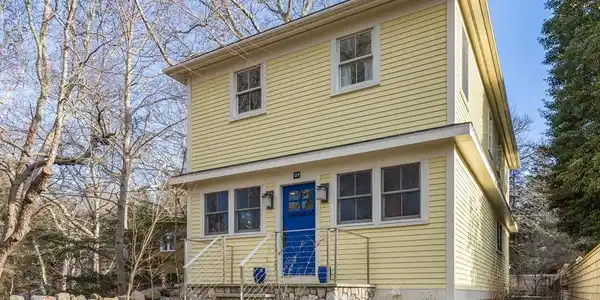 117 Gardiner Rd