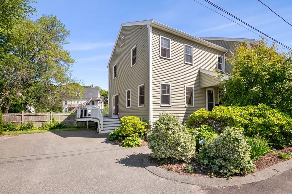 18 Mondello Sq, Gloucester, MA lhrmls01707888
