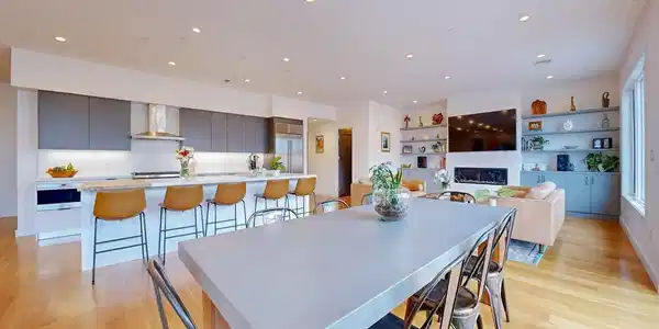 531-533 E 2nd St
