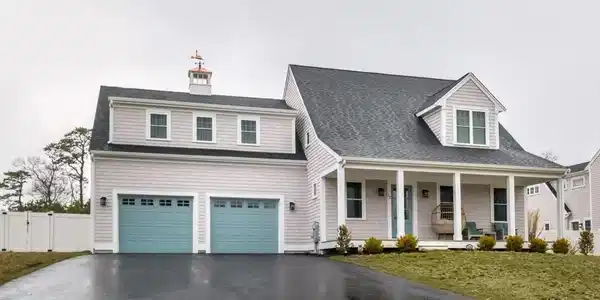 12 Karas Way