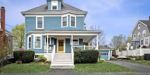 11 Hardy Rd