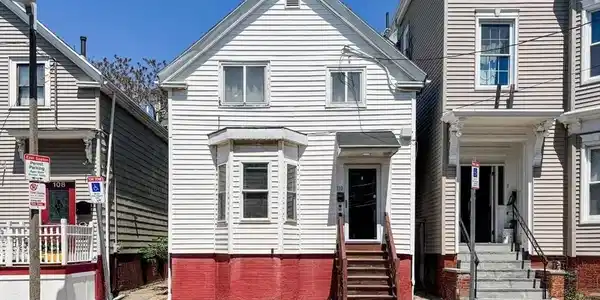 110 Eutaw St