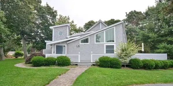 30 Carolyn Lane