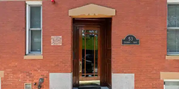 53 Thomas Park