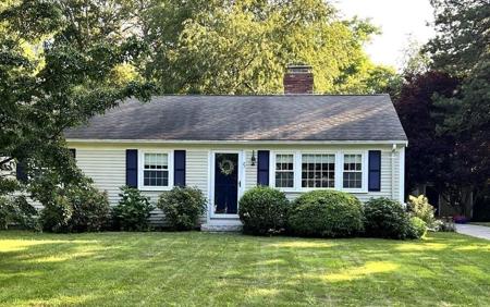 27 Fieldstone Dr