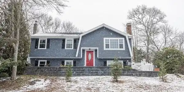 10 Observatory Ln