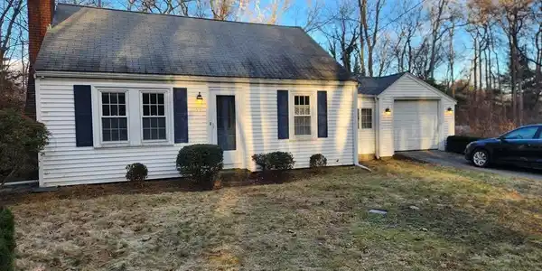 94 Old Oaken Bucket Rd