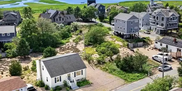 133 Old Point