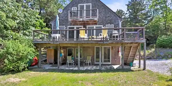 112 Castle Rd