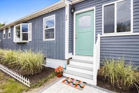 26 Shoreline Way