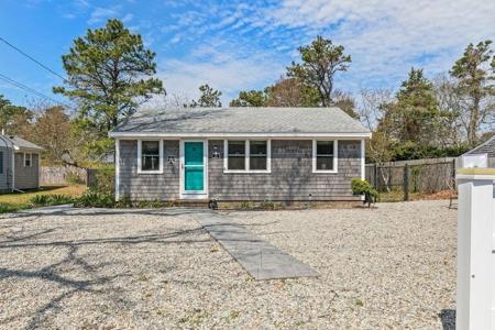 17 Wixon Rd