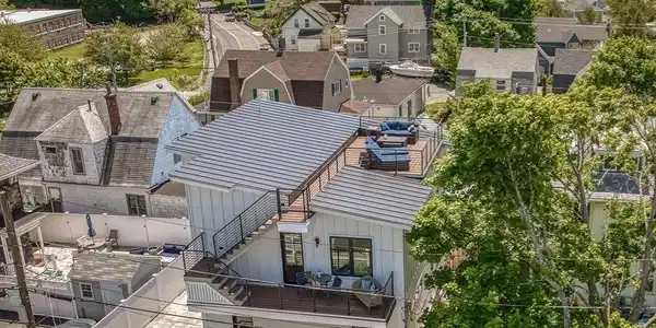 8 Maple Ave