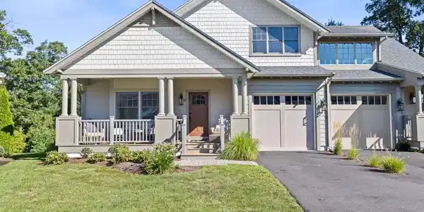32 Sandy Hill Cir