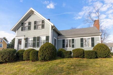 7 Kents Ln