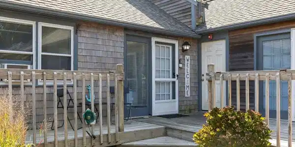 109 Seaview Ave