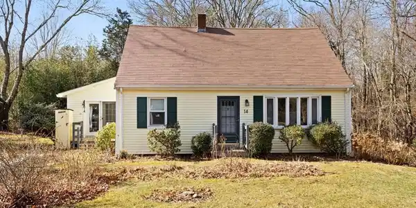 14 Clay Pond Rd