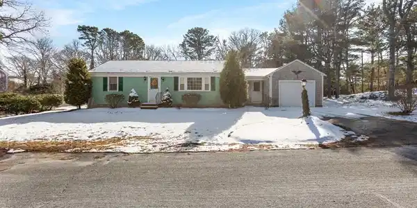 13 Marlin Rd