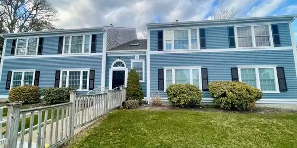 2 Englewood Dr