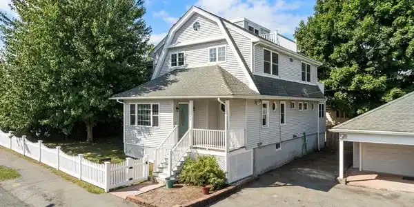 33 Richfield St