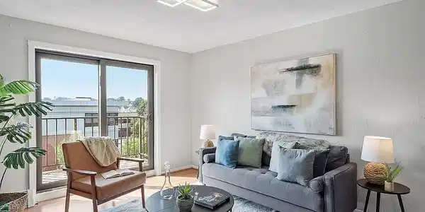 7 Park Ave