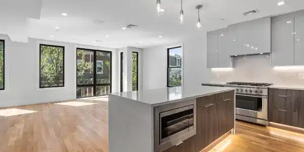 8 Mercer Street