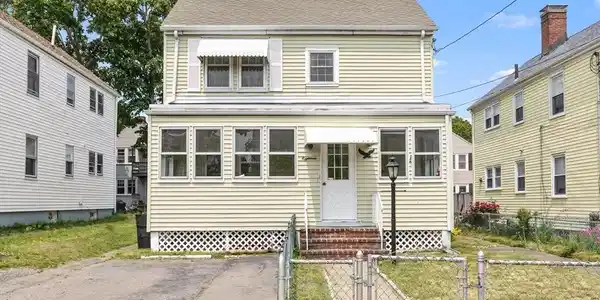 18 Whiton Avenue