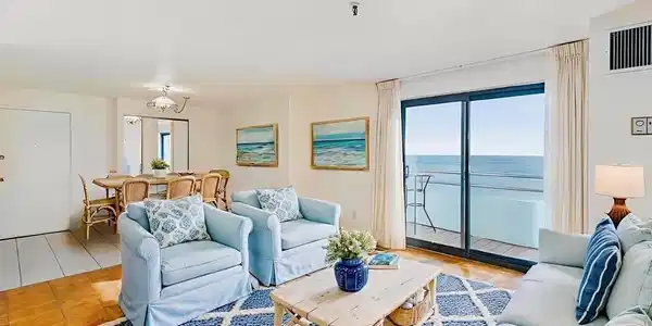 376 Ocean Ave
