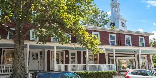 20 Main St