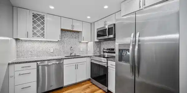 185 Quincy Shore Dr