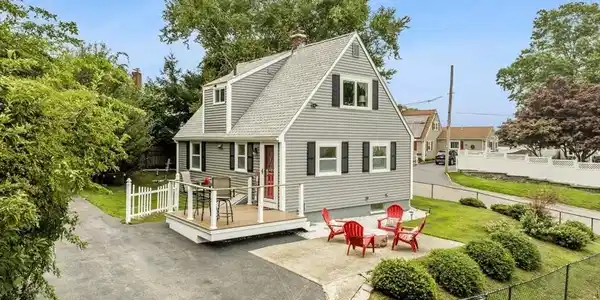 39 Hilltop Road